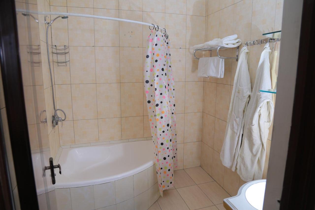 Dangara Hotel Kokand Extérieur photo