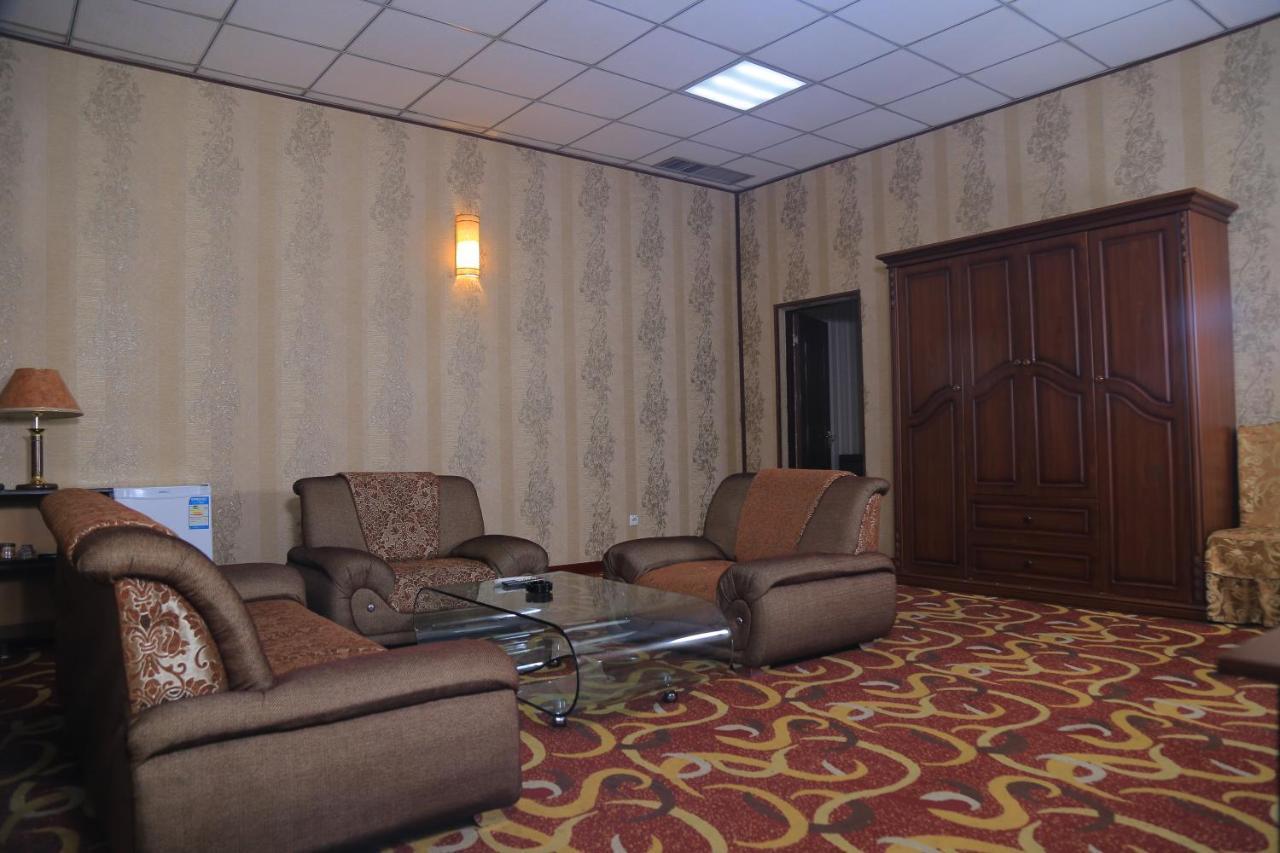 Dangara Hotel Kokand Extérieur photo
